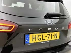 Ford Focus thumbnail 32