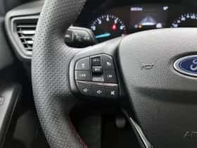 Ford Focus thumbnail 6