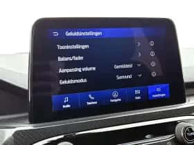 Ford Kuga thumbnail 11