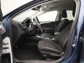 Ford Focus (2021) thumbnail 11