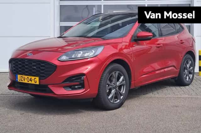 Ford Kuga (2022) thumbnail 1