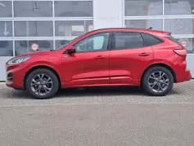 Ford Kuga (2022) thumbnail 2