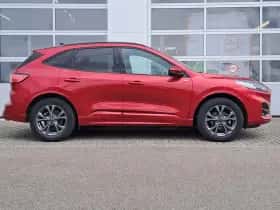 Ford Kuga (2022) thumbnail 5
