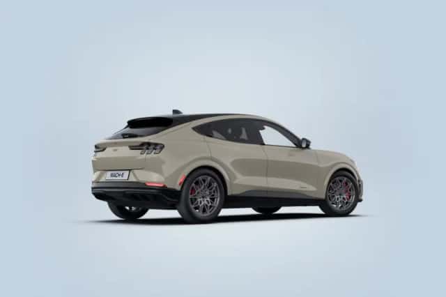 Ford Mustang Mach-E (2026) thumbnail 4