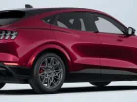 Ford Mustang Mach-E thumbnail 4