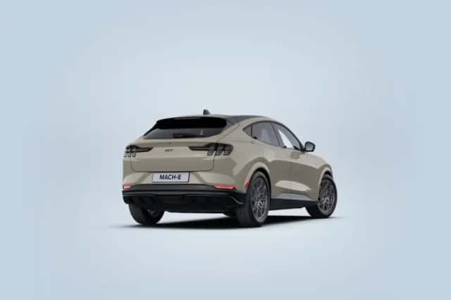 Ford Mustang Mach-E (2026) thumbnail 5