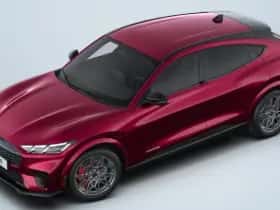 Ford Mustang Mach-E thumbnail 8