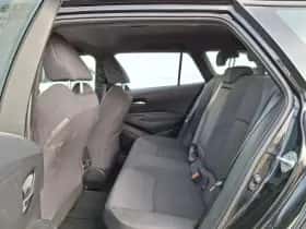 Toyota Corolla (2021) thumbnail 3