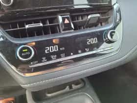 Toyota Corolla thumbnail 7