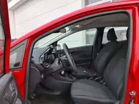 Ford Fiesta (2021) thumbnail 2