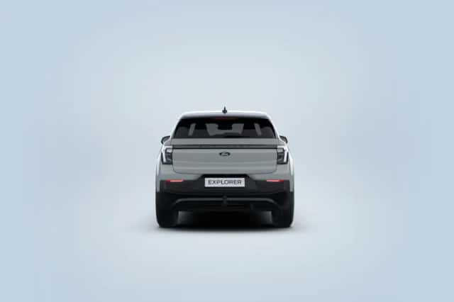 Ford Explorer (2026) thumbnail 6