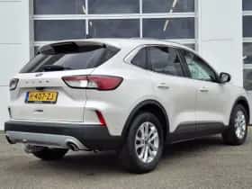 Ford Kuga thumbnail 2