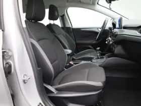 Ford Focus thumbnail 30