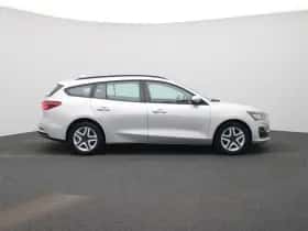Ford Focus (2023) thumbnail 6