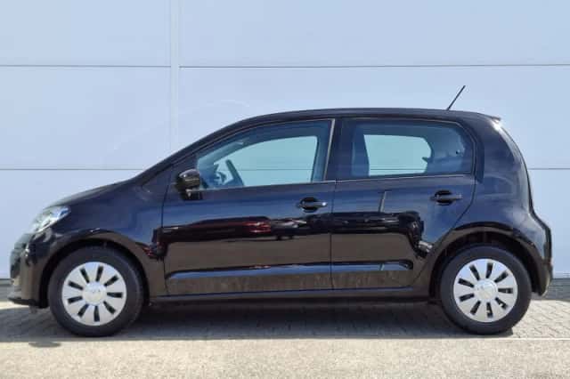 Volkswagen Up! (2018) thumbnail 3
