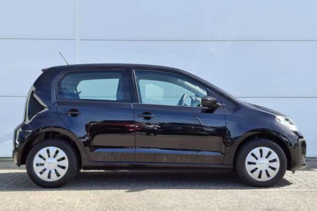 Volkswagen Up! (2018) thumbnail 4
