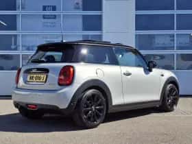 MINI Cooper thumbnail 2