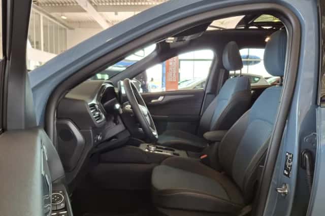 Ford Kuga (2026) thumbnail 5