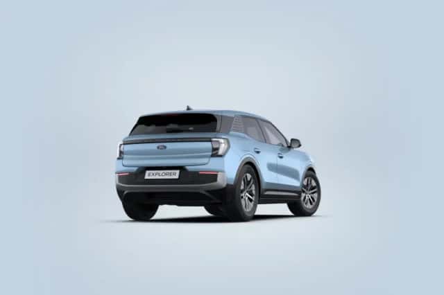 Ford Explorer (2026) thumbnail 5