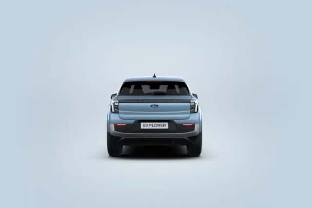 Ford Explorer (2026) thumbnail 6