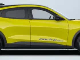Ford Mustang Mach-E thumbnail 3
