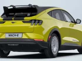 Ford Mustang Mach-E thumbnail 5