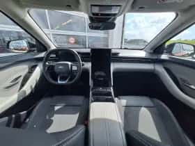 Ford Explorer (2025) thumbnail 14