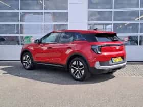Ford Explorer (2025) thumbnail 3
