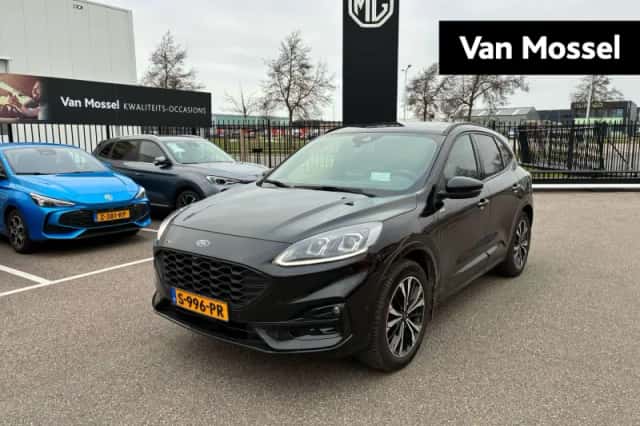 Ford Kuga (2023) thumbnail 1