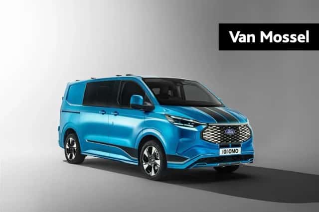 Ford E-Transit Custom (2025) thumbnail 1