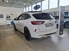 Ford Kuga thumbnail 2