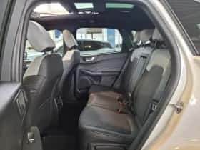 Ford Kuga thumbnail 4