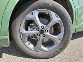 Ford Kuga (2024) thumbnail 3