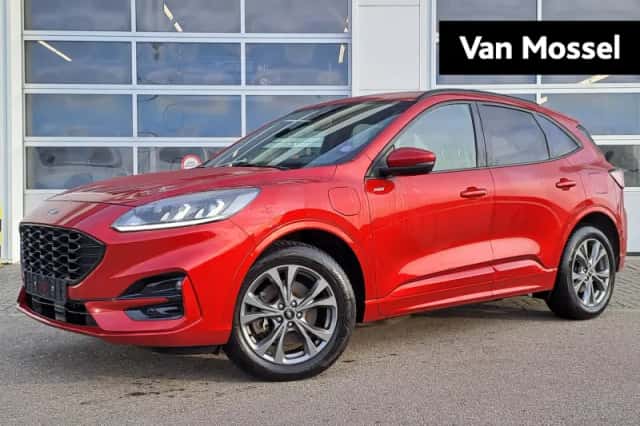 Ford Kuga (2021) thumbnail 1