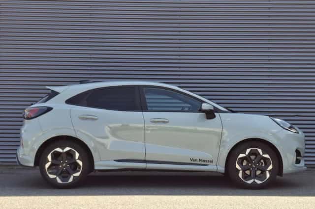 Ford Puma (2024) thumbnail 3
