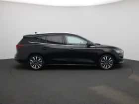 Ford Focus thumbnail 6