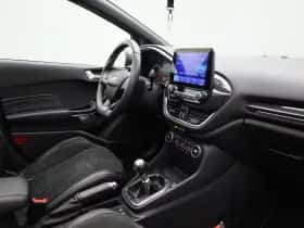 Ford Fiesta thumbnail 37