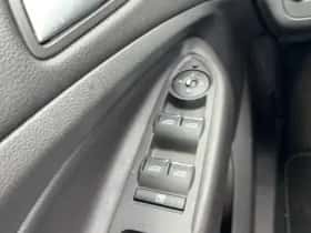 Ford Kuga thumbnail 16