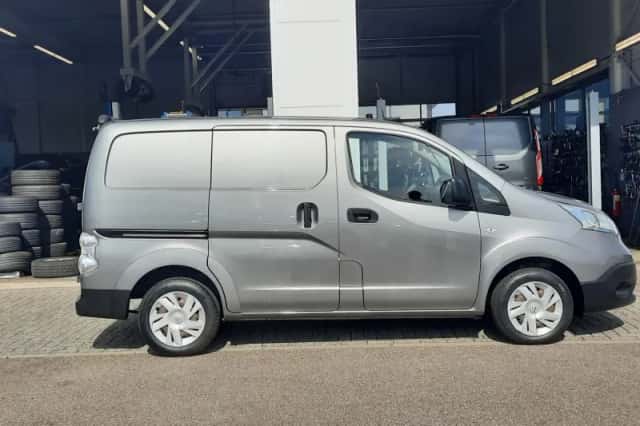 Nissan E-NV200 (2019) thumbnail 3