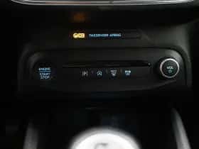 Ford Focus thumbnail 17