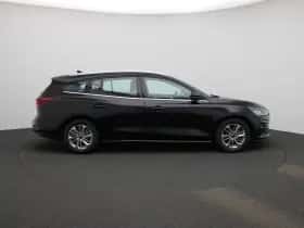 Ford Focus (2023) thumbnail 6