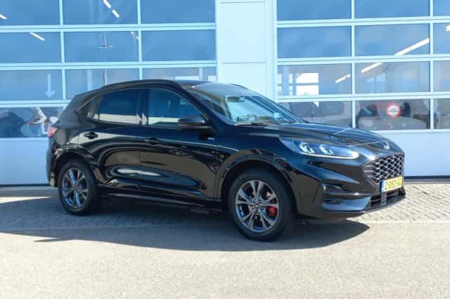 Ford Kuga (2024) thumbnail 4