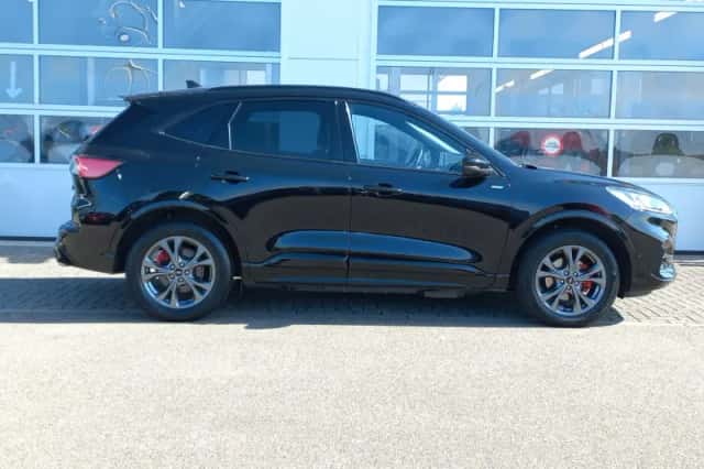 Ford Kuga (2024) thumbnail 5