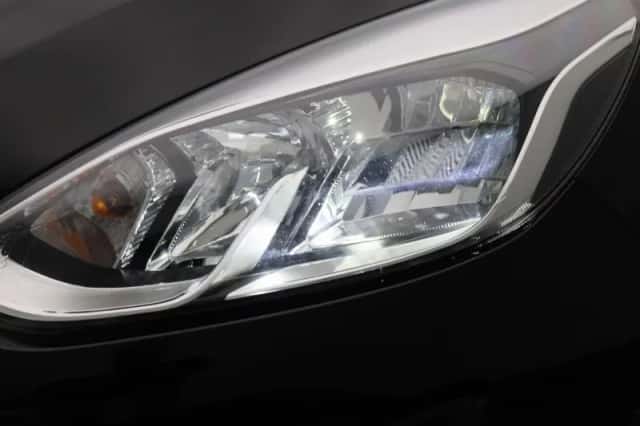 Ford Fiesta (2020) thumbnail 13