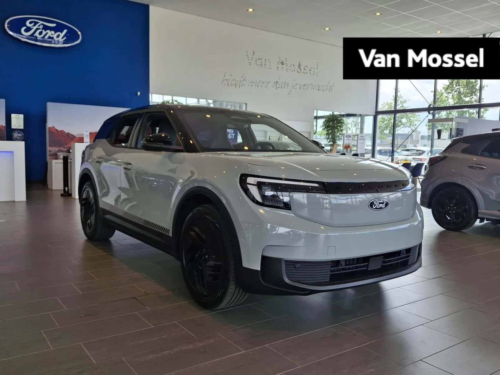 Ford Explorer (2026) — foto 1
