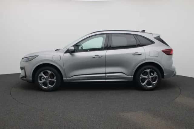 Ford Kuga (2025) thumbnail 4