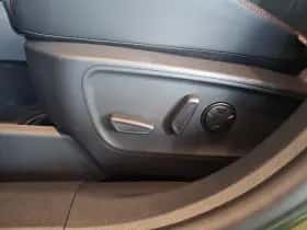 Ford Kuga thumbnail 12