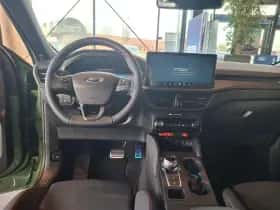 Ford Kuga thumbnail 15