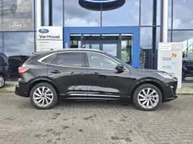 Ford Kuga (2022) thumbnail 4