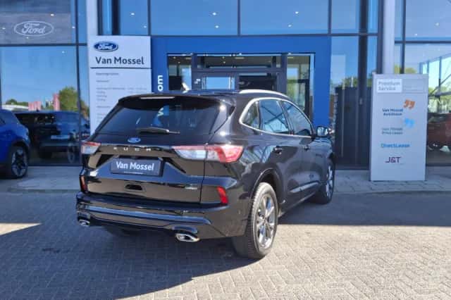 Ford Kuga (2022) thumbnail 5